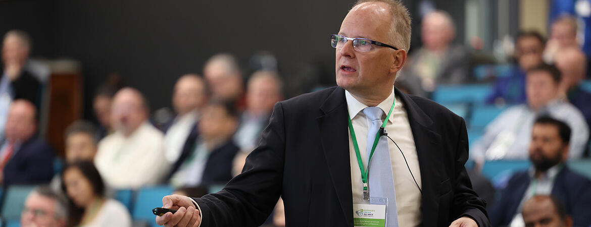 Thomas Koch Professor Karlsruhe Institute of Technology and CEO of Allianz Wasserstoff Motor