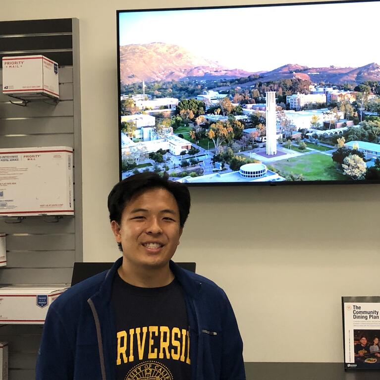 R'Card photo contest winner