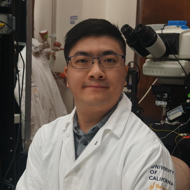 Chia-Wei Yeh