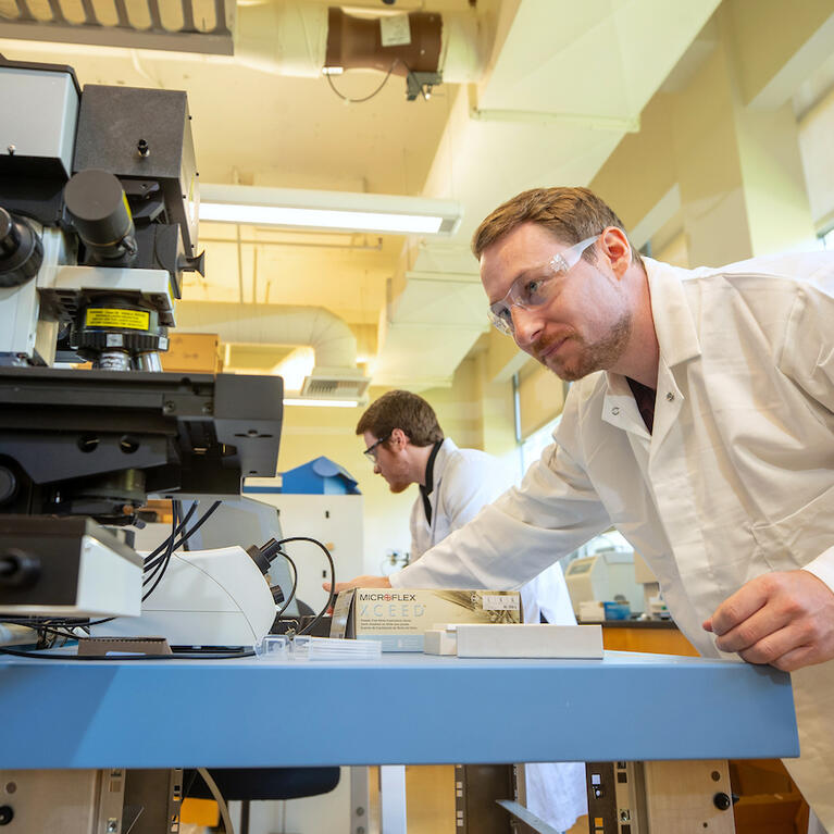 Fabian Klenner and his Raman Spectrometer