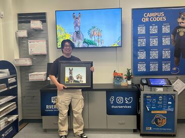 Dennis Cha with winning photo