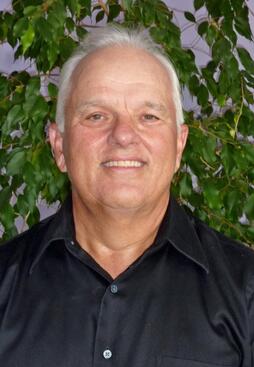 Distinguished Professor William Jury